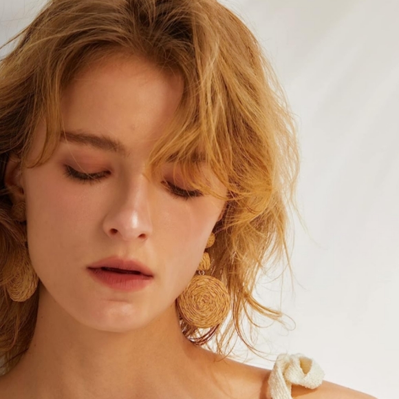 Tan Rafia Earrings Wicker Beach Statement Rattan Big Straw Dangle 80s 90s Retro - Picture 6 of 10